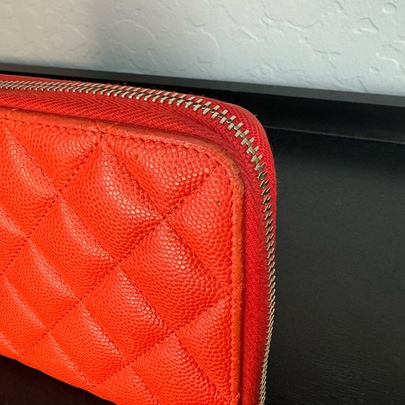 CHANEL Classic long zipped wallet w/dust bag - Picture 5 of 8